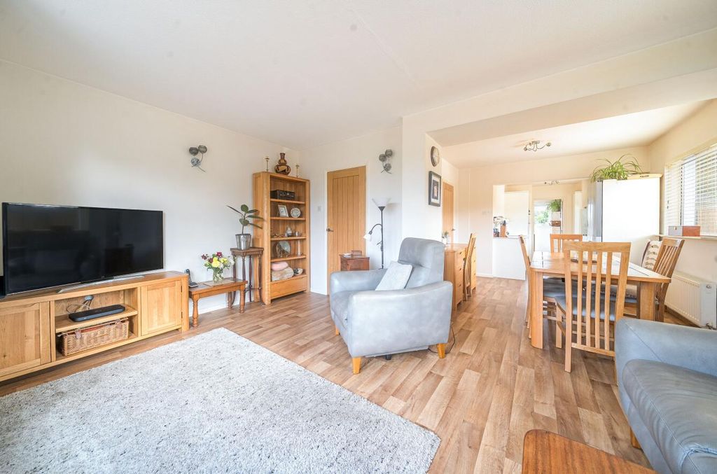 Property photo 2 of 16 1525810 (11).Jpg
