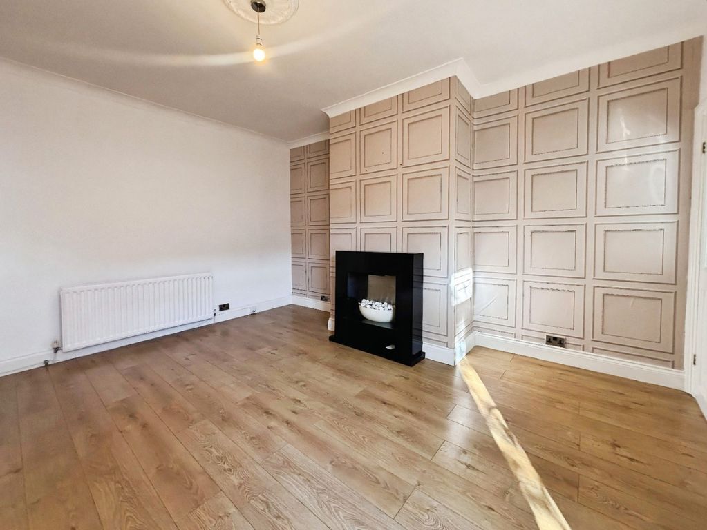 Property photo 3 of 15 5355472