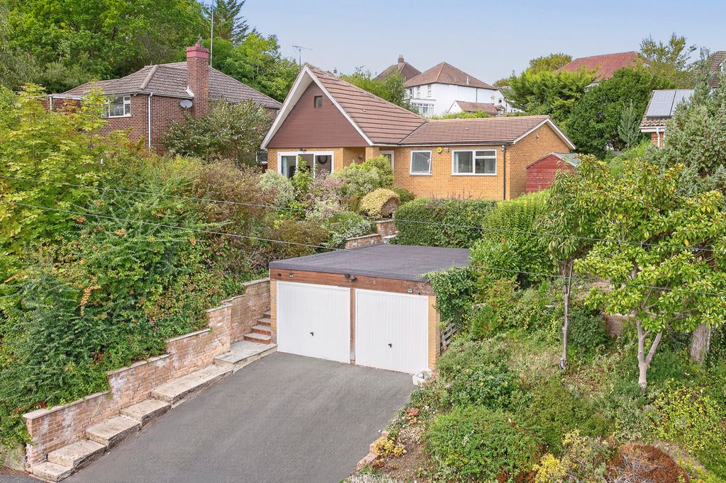 Property photo 1 of 16