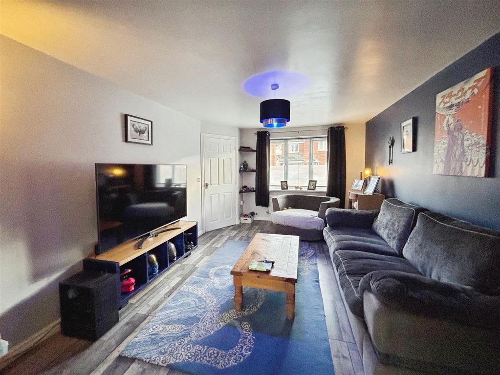 Property photo 3 of 15 0763Dde8-1-46Af-8337-Ceb97C0Ddcec-5518-000001D6B61