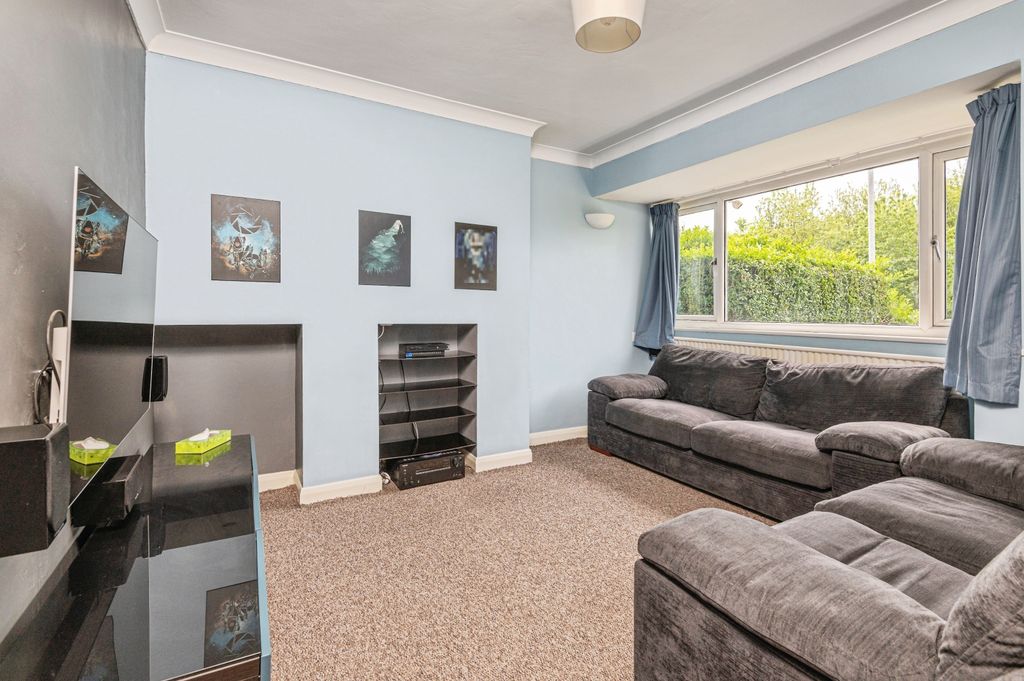 Property photo 3 of 15 Living Room