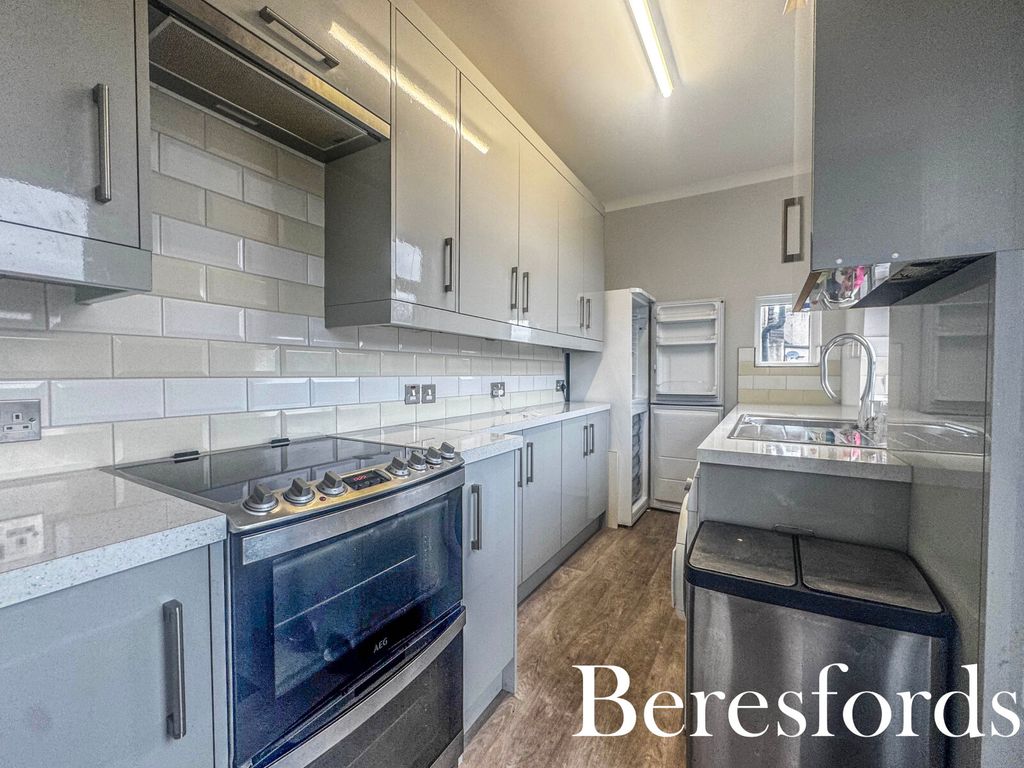 Property photo 2 of 15 Picture No. 02