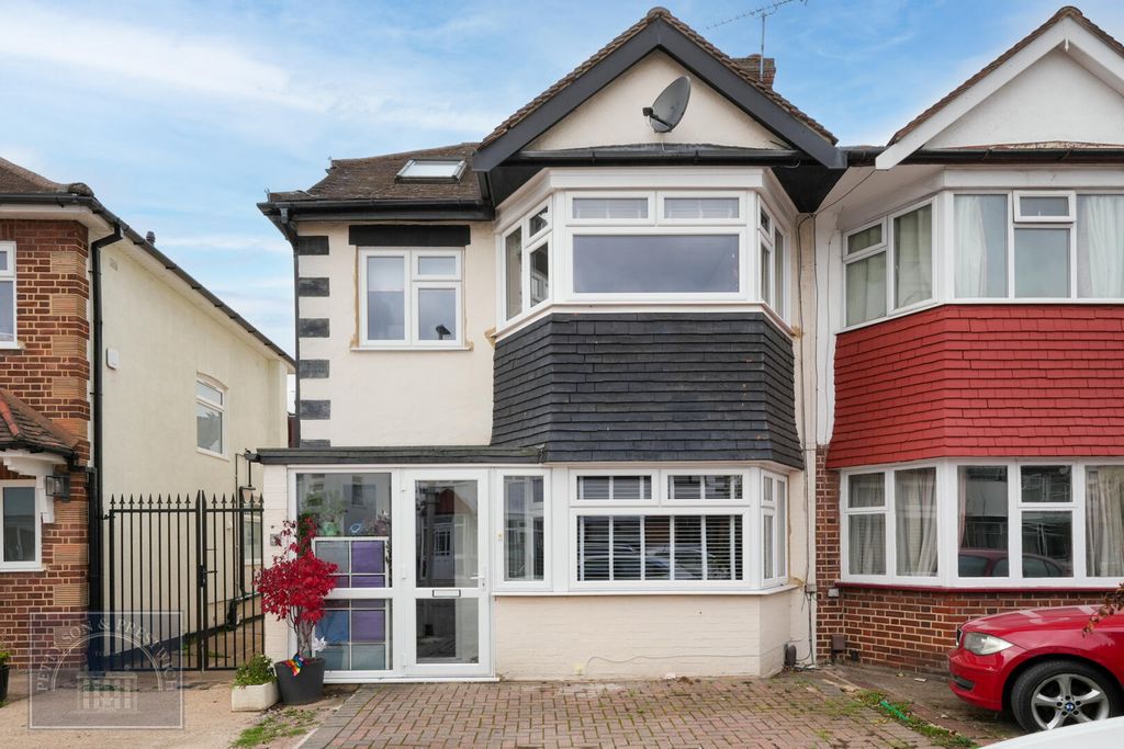 Property photo 1 of 20