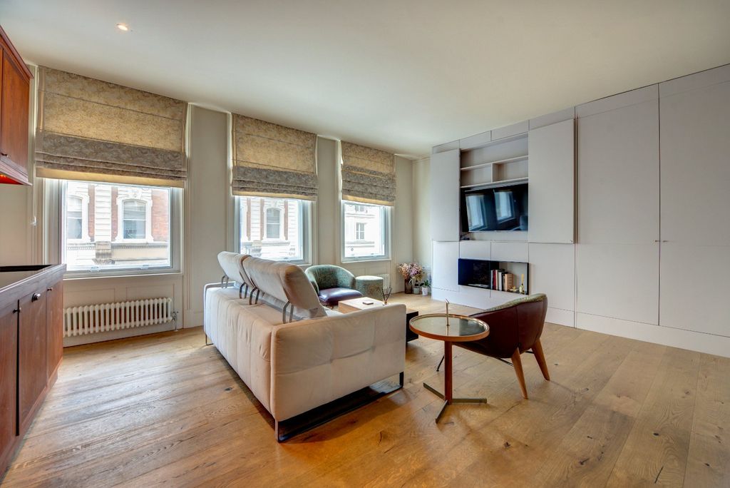 Property photo 1 of 15 Reception Room