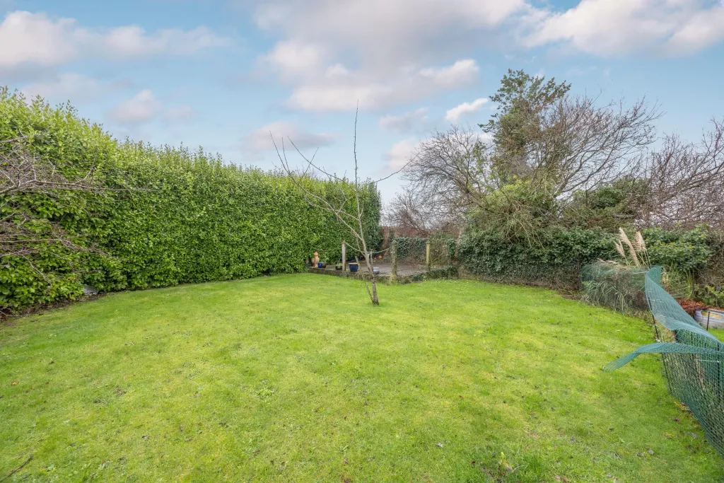 Property photo 2 of 22