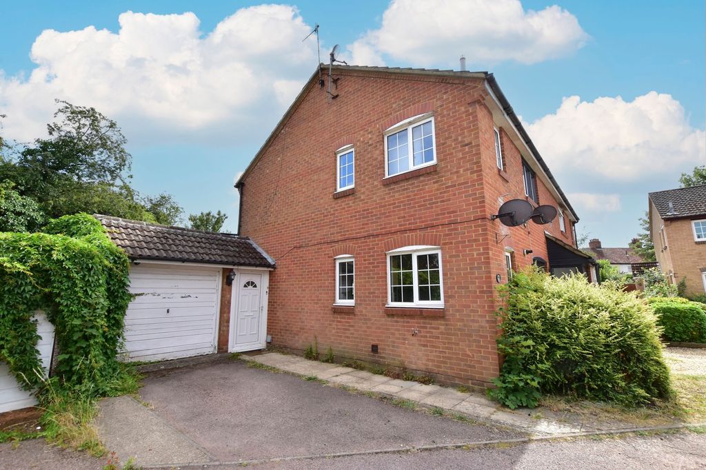 Property photo 1 of 19