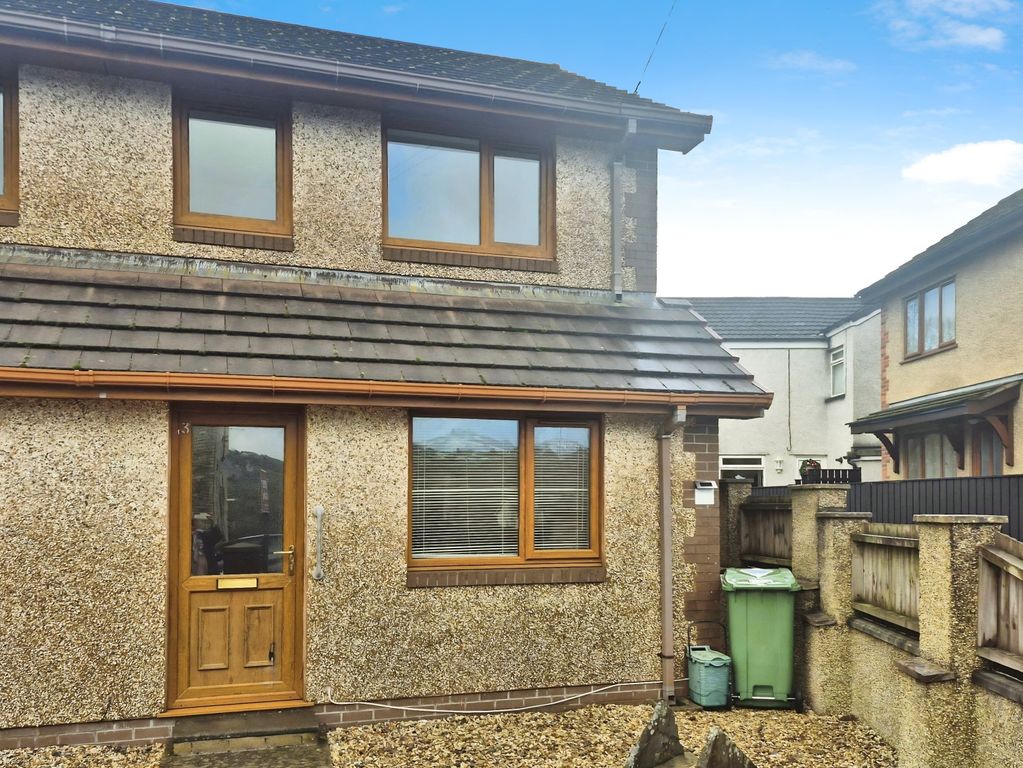 Property photo 1 of 12 Front