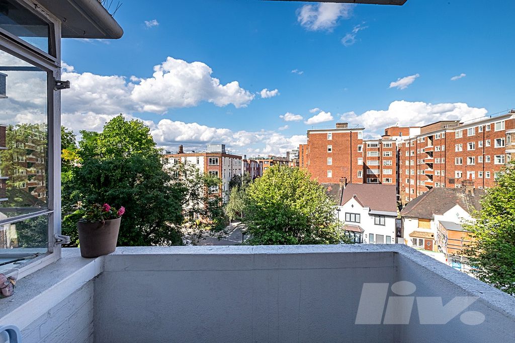 Property photo 3 of 5 Photo 9