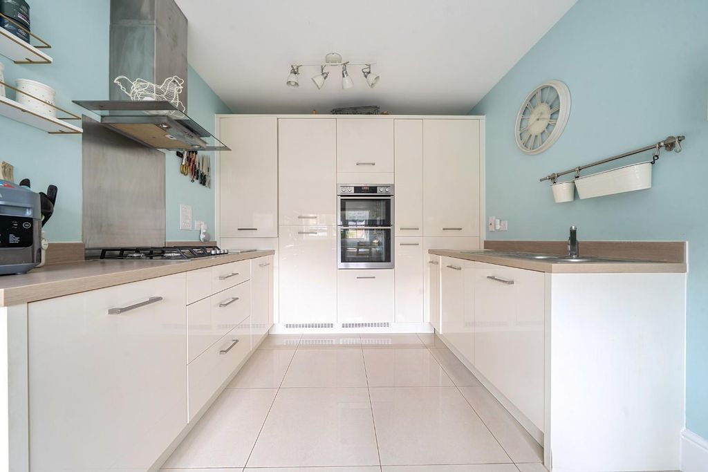 Property photo 3 of 19 1478952-18-6A32Dcea1c0B6.Jpg