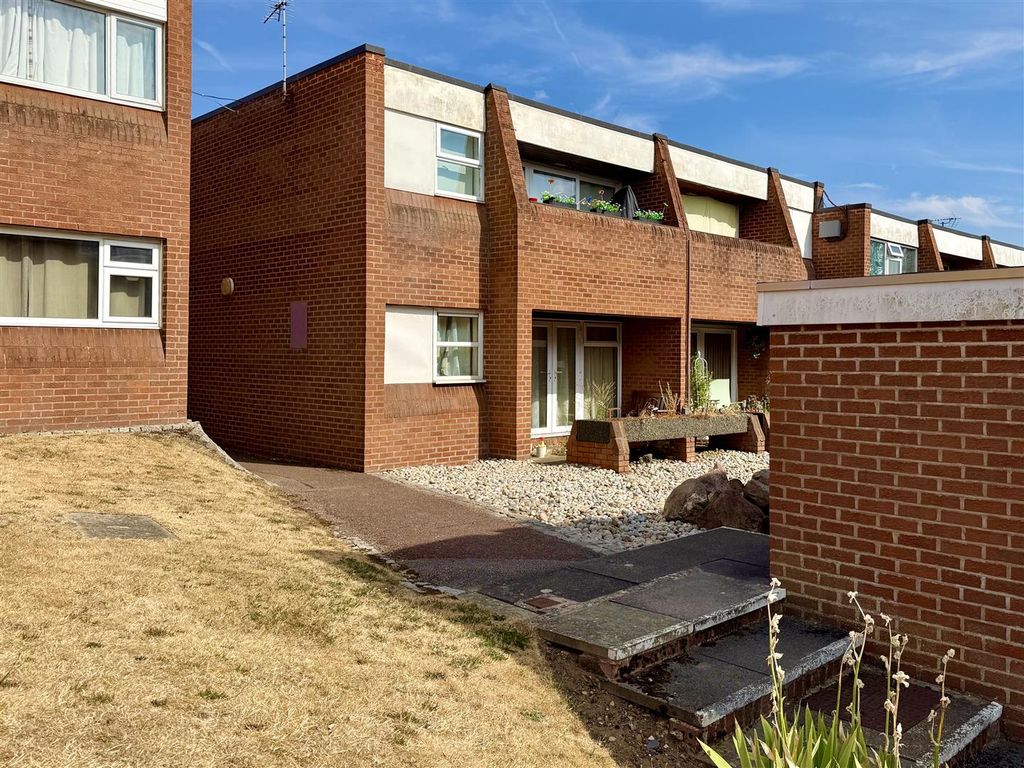 Property photo 1 of 13 1