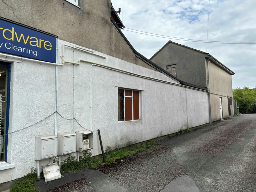Property photo 1 of 1 Ext 2.Jpg