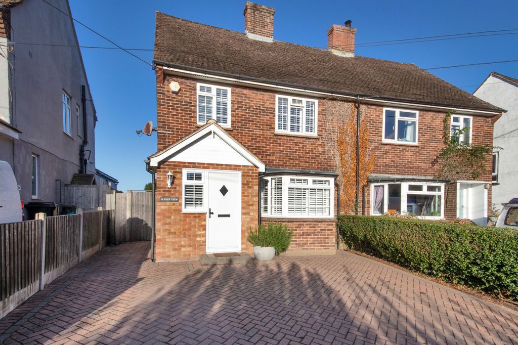 Property photo 1 of 15 External