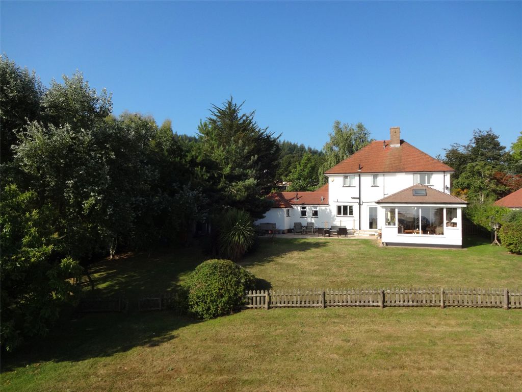 Property photo 1 of 23 Picture No. 24