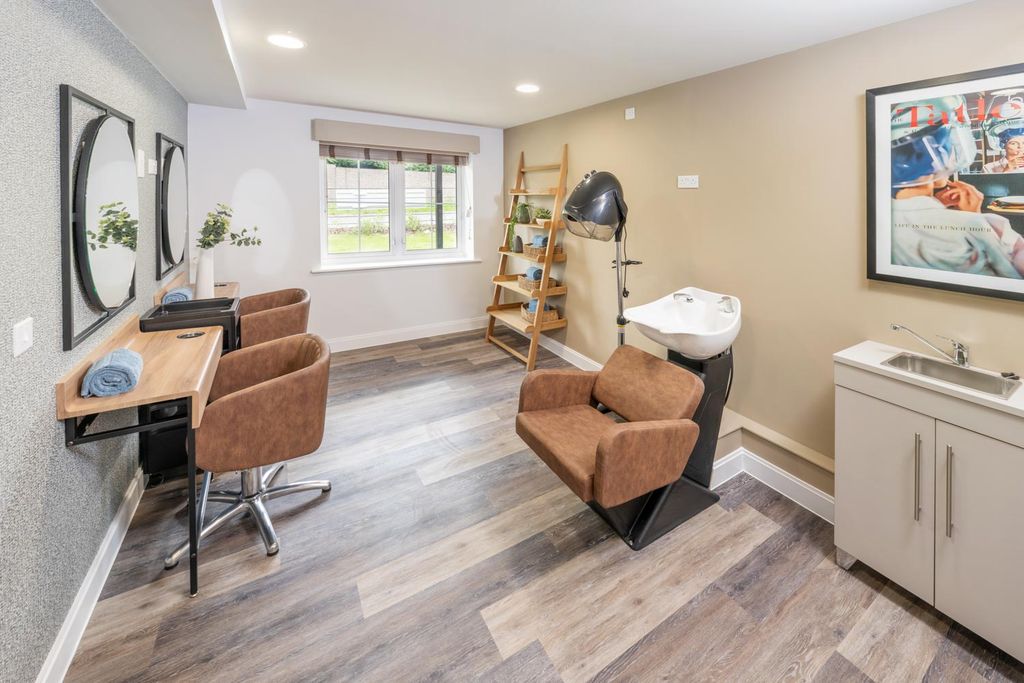 Property photo 3 of 17 Wellbeing Suite