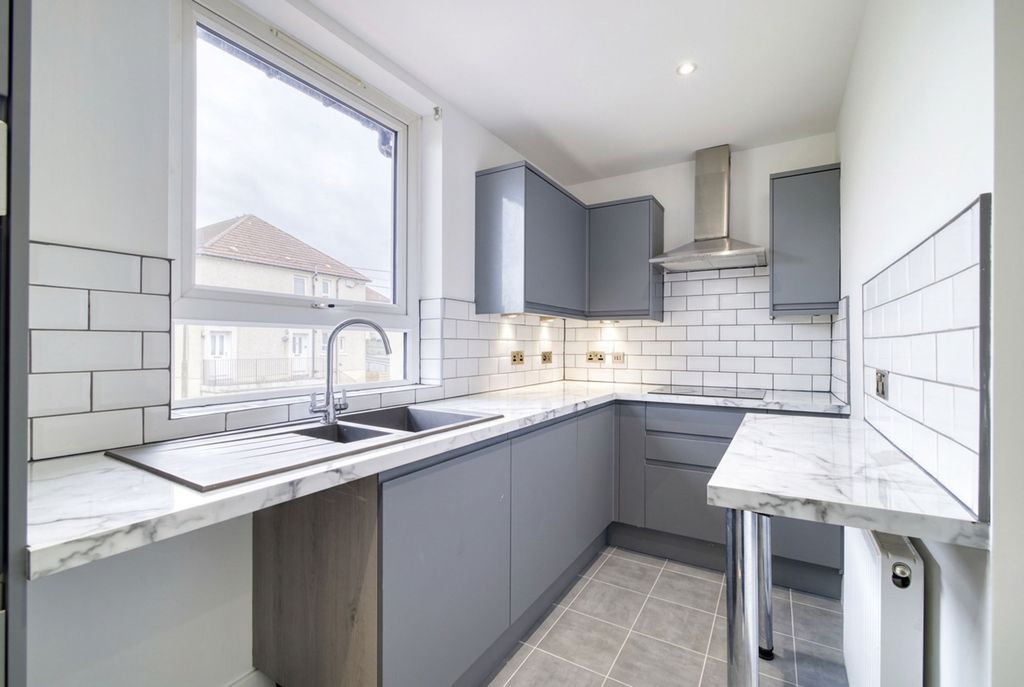 Property photo 2 of 43 Kitchen