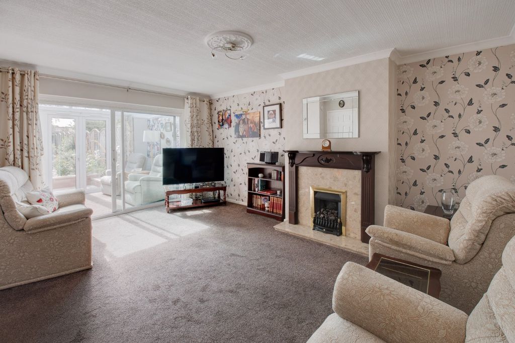 Property photo 2 of 18 Picture No. 09