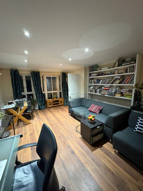 Property photo 2 of 8