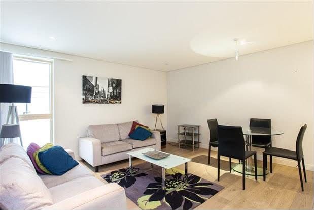 Property photo 1 of 10