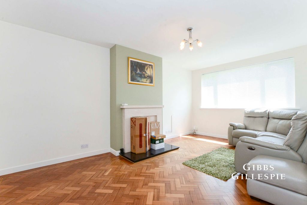 Property photo 2 of 16 Pbox-Img.Jpg