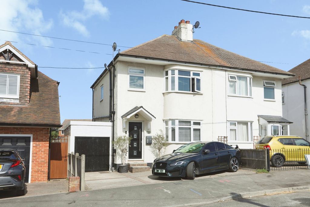 Property photo 1 of 15 Pbox-Img.Jpg