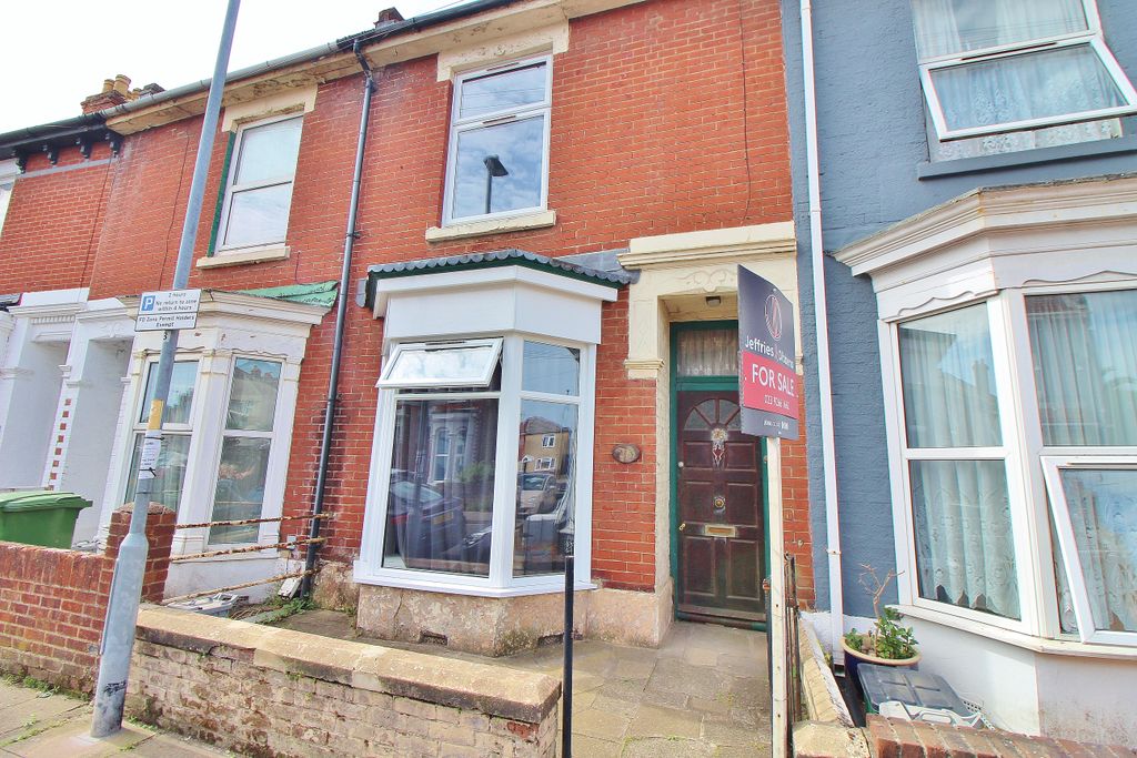 Property photo 1 of 10