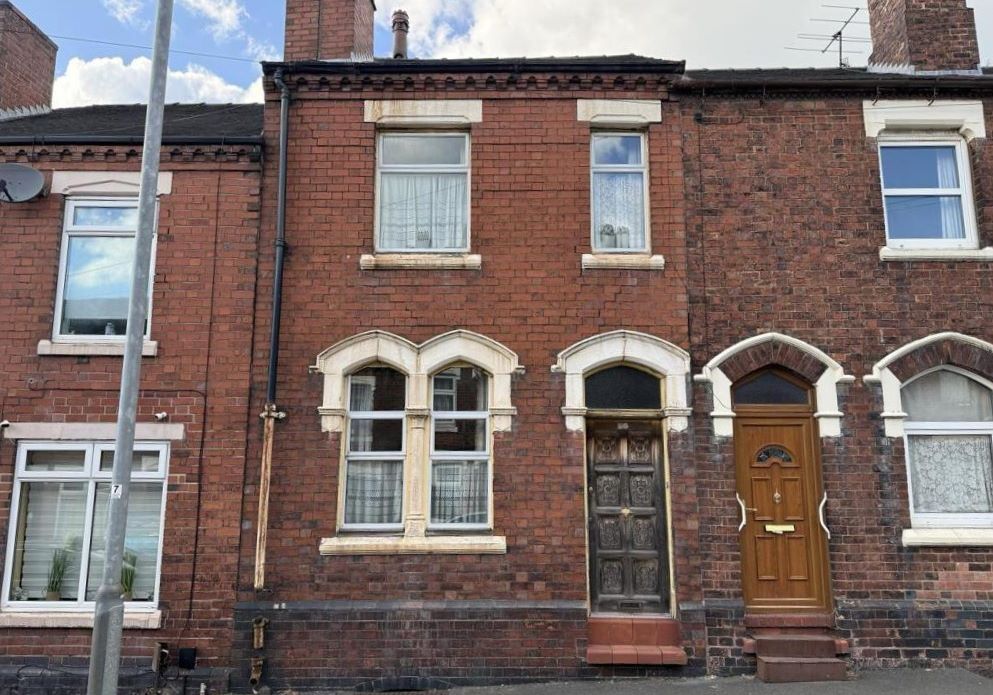 Property photo 1 of 11