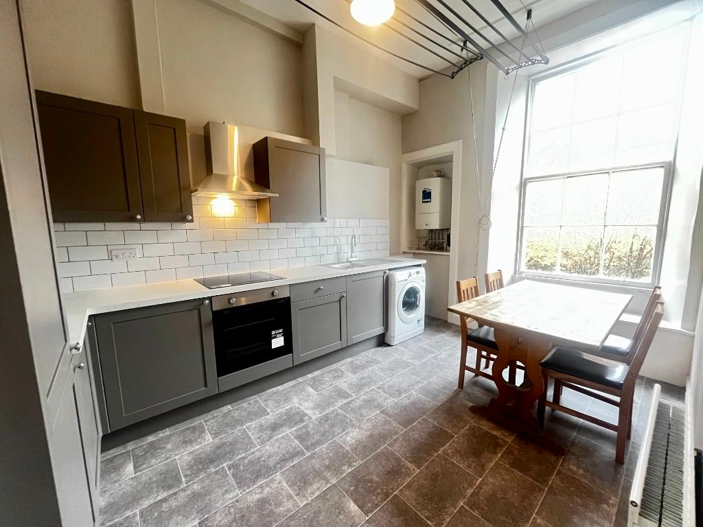 Property photo 3 of 14 Photo 3