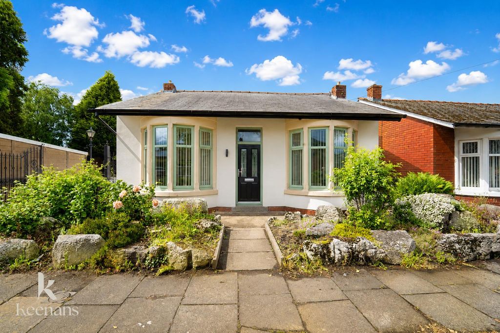 Property photo 1 of 21 Ellerbeck-21.Png