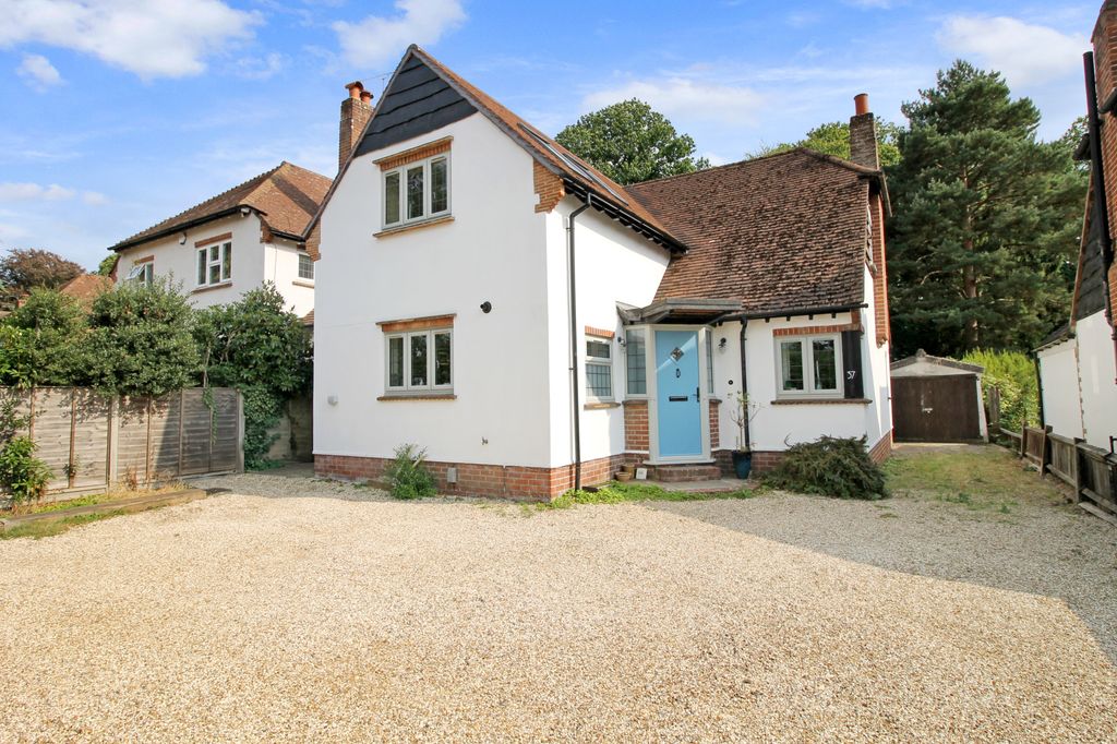Property photo 1 of 23