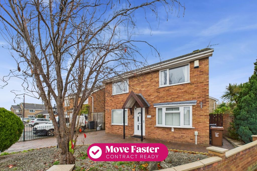 Property photo 2 of 18 4559145