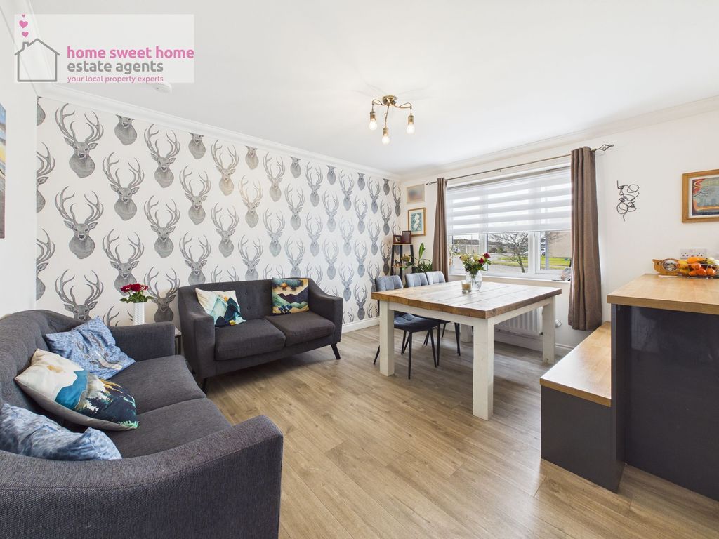 Property photo 3 of 40