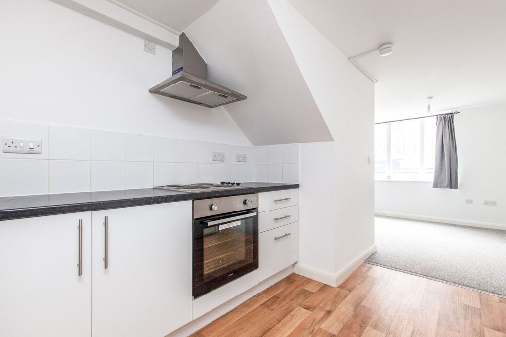 Property photo 3 of 8 Open Plan Kitchen