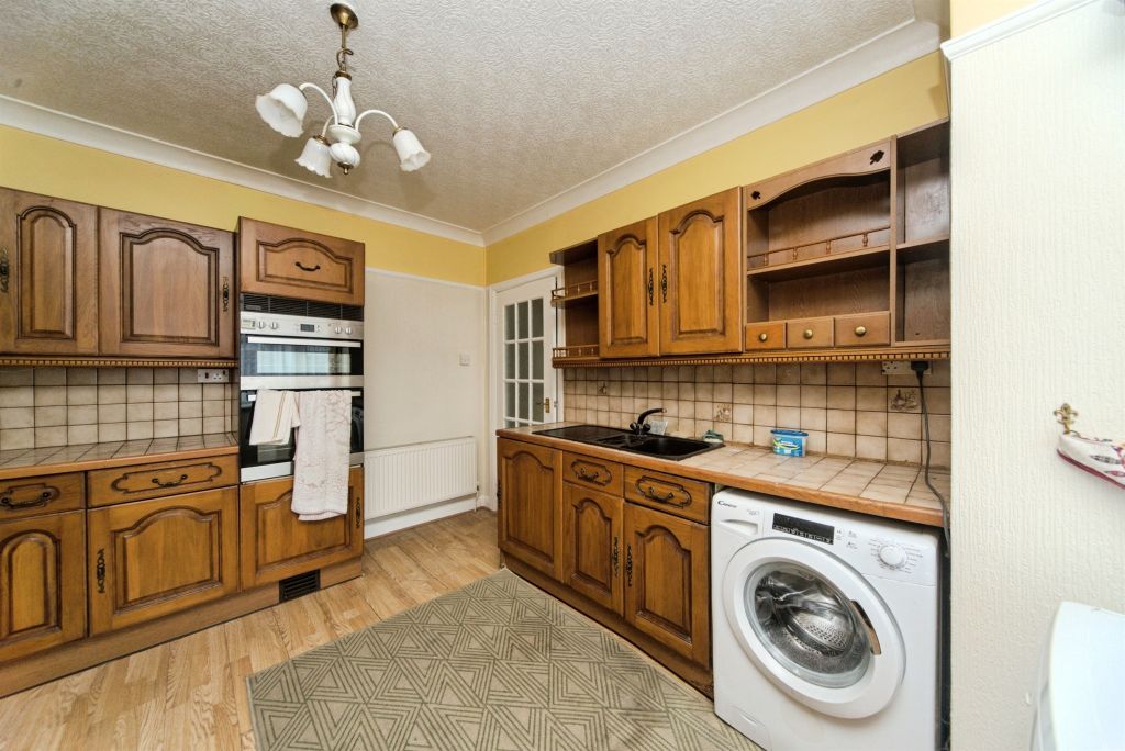 Property photo 3 of 20