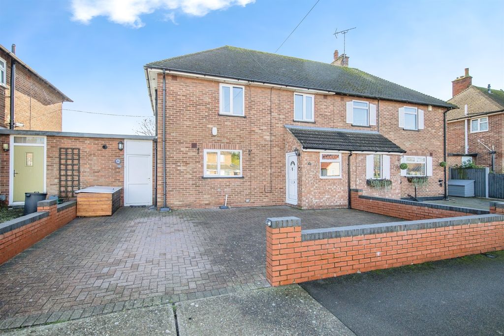 Property photo 1 of 20