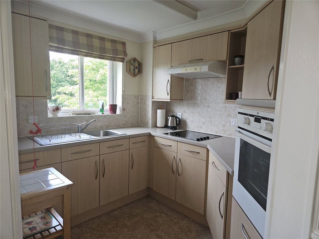 Property photo 3 of 7 Picture No. 08