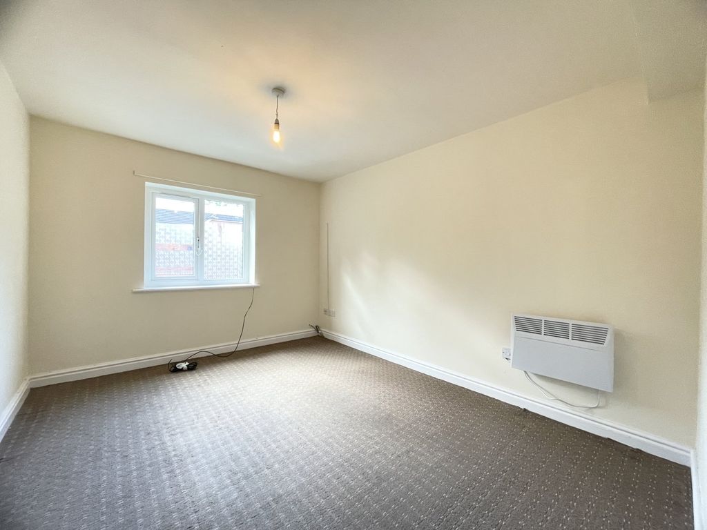 Property photo 2 of 10 Picture No. 08