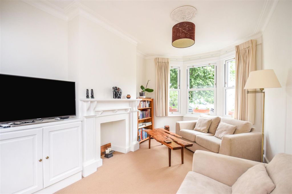 Property photo 2 of 16 Reception Room