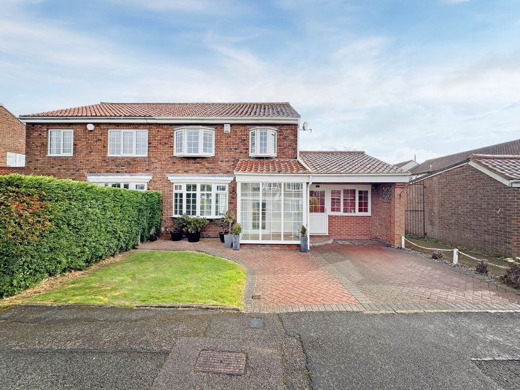 Property photo 1 of 36