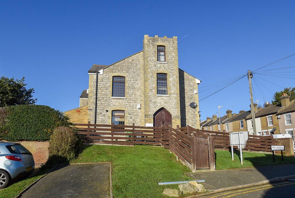 Property photo 1 of 9 Front.Jpg