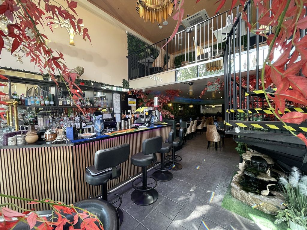 Property photo 2 of 15 Picture No. 32