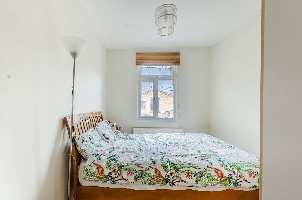 Property photo 2 of 4