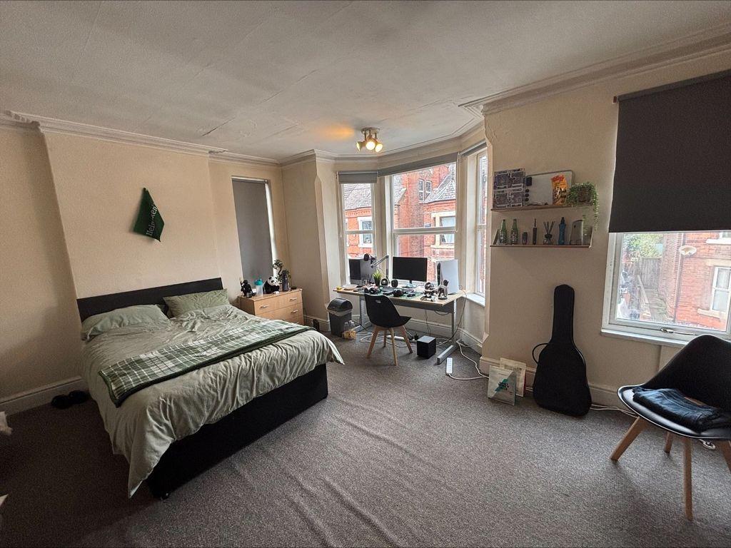 Property photo 1 of 6 Picture No. 27