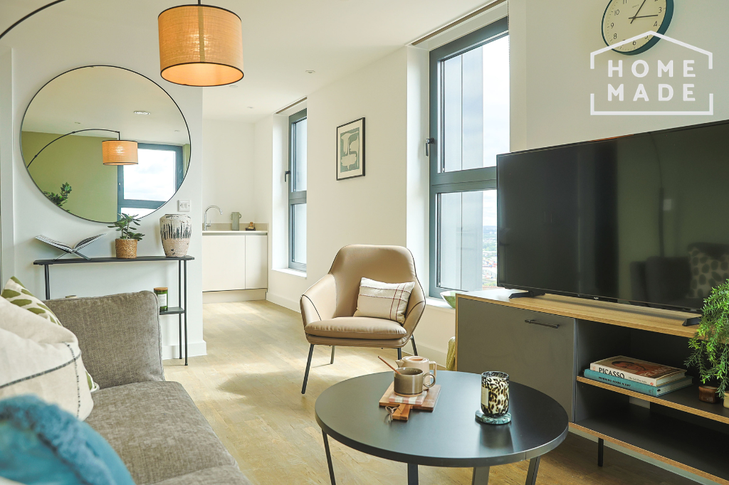 Property photo 1 of 21