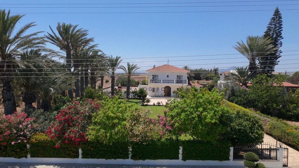 Property photo 1 of 31