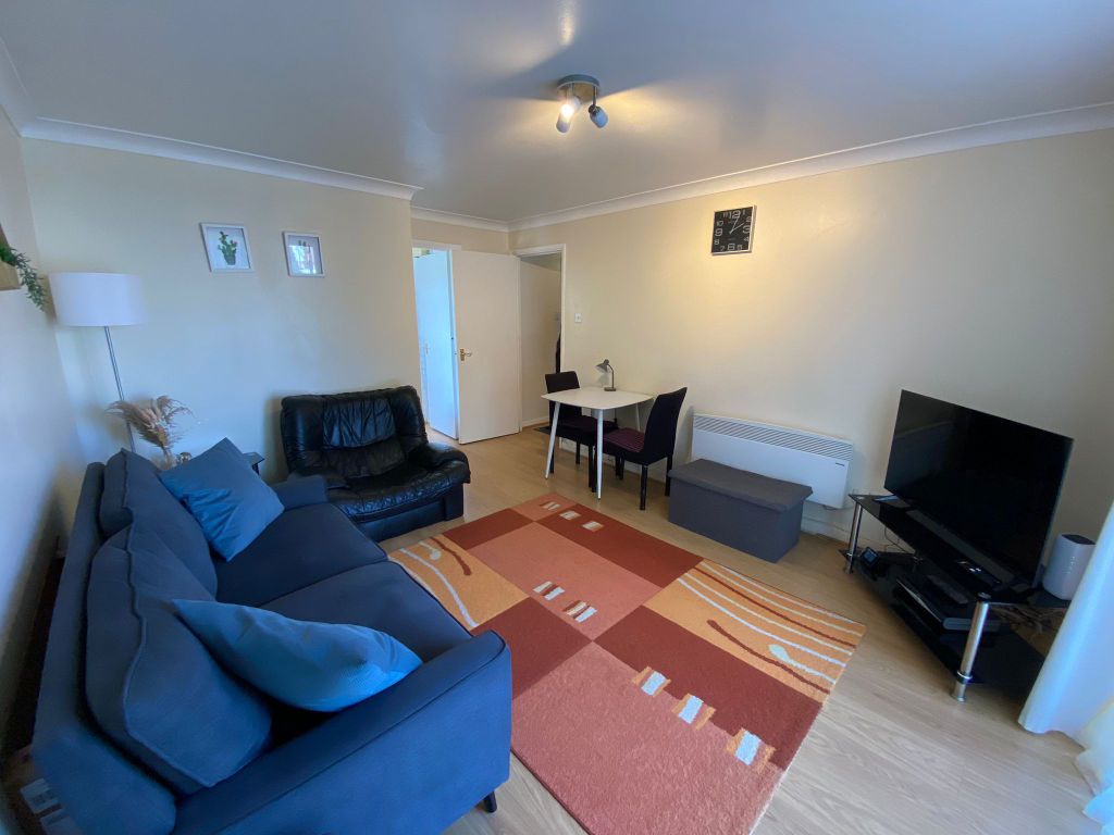 Property photo 2 of 19