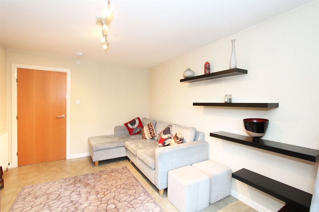 Property photo 3 of 11 Photo 3