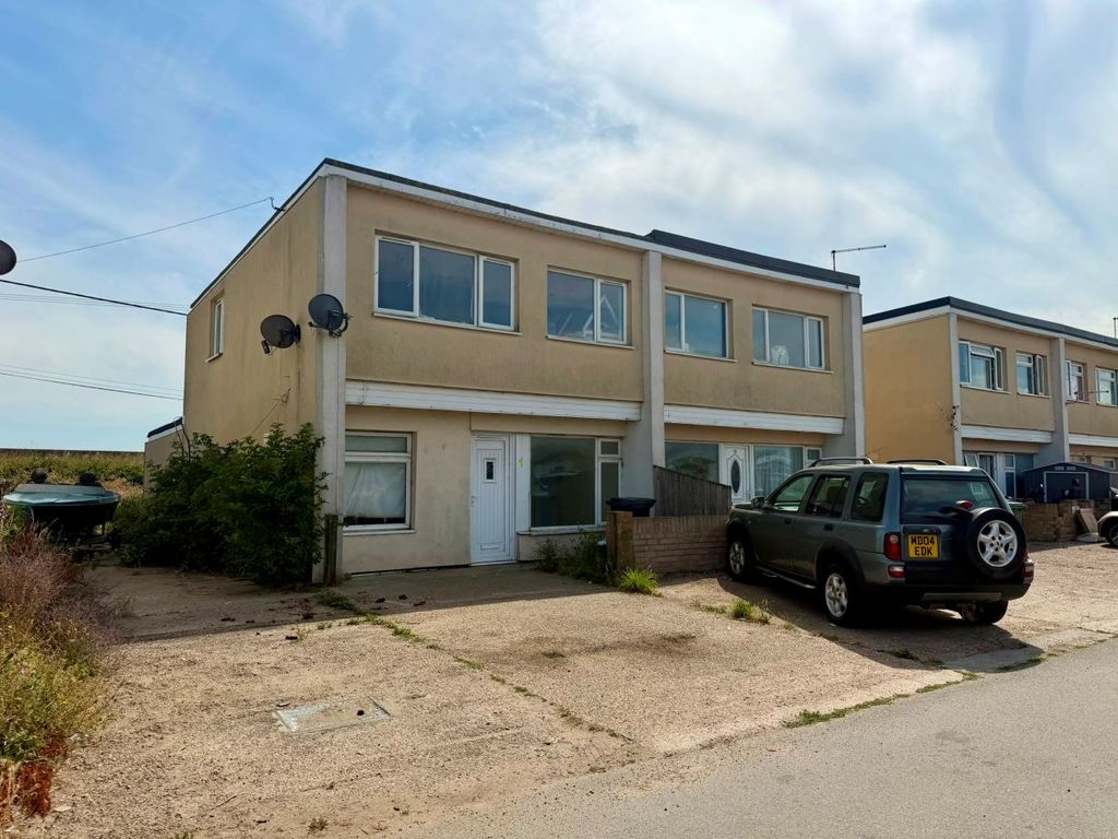 Property photo 1 of 2