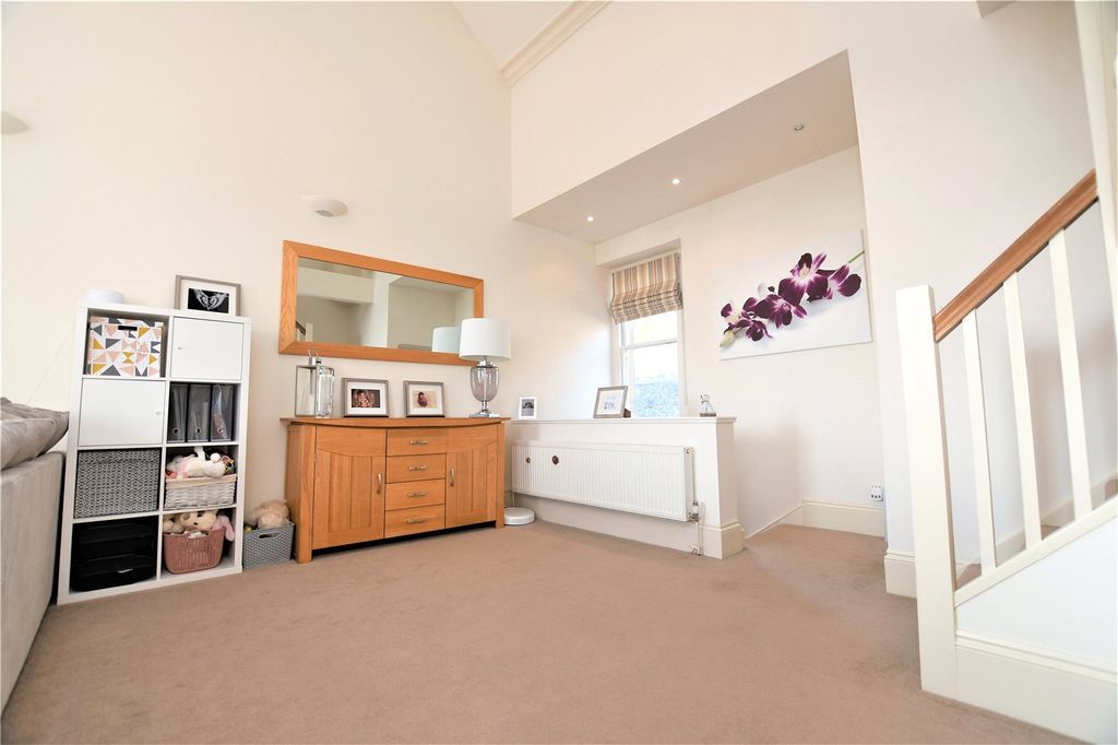 Property photo 3 of 14 Picture No. 29