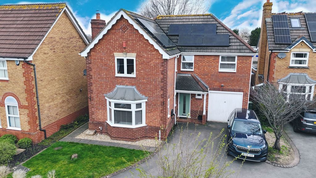 Property photo 1 of 28