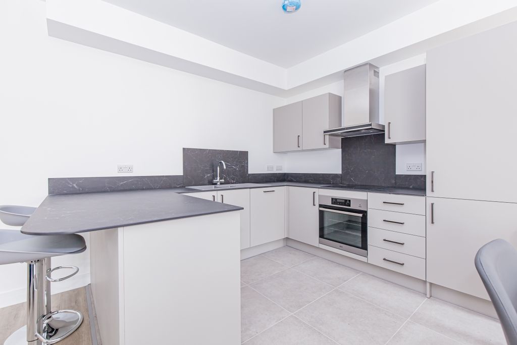 Property photo 2 of 9 160215